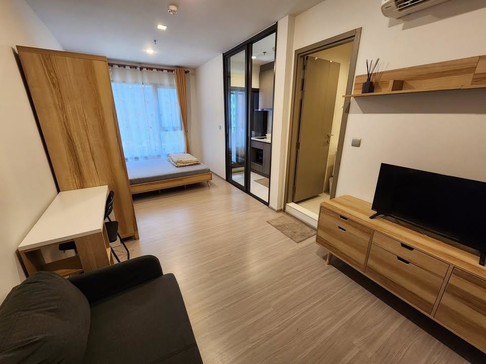 拉差贴威区 | Life Asoke Hype 公寓出租 单间 27平米 16,500泰铢/月