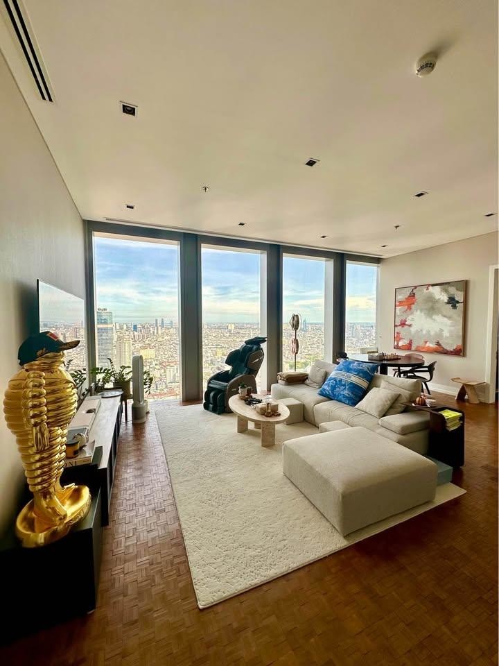 挽叻-是隆区 | The Ritz-Carlton Residences Bangkok 大平层公寓出 2卧 126平米 180,000泰铢/月（可带宠物）