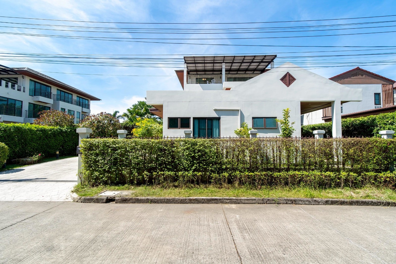 巴威区 | Perfect Masterpiece Rama9 豪华别墅出租 6卧 650平米 250,000泰铢/月