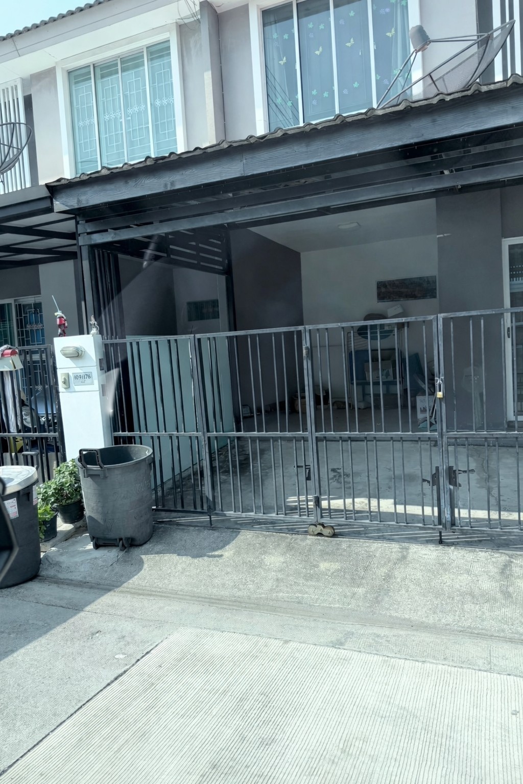 北榄府 | PRUKSA VILLE 66/2 BANGNA – NHAMDAENG 联排别墅出售 3卧 110平米 184.4万泰铢