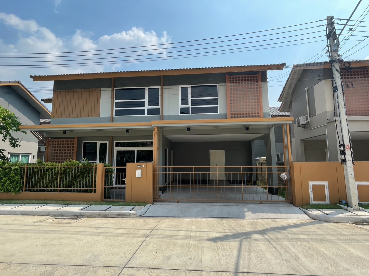 大城府 | Anasiri Ayutthaya 2 独栋别墅出售 4卧 177平米 550万泰铢