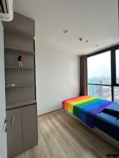 【中国业主出售】OkaHaus公寓 1卧 27平米 价格300万泰铢 低于原合同价 带装修家具 