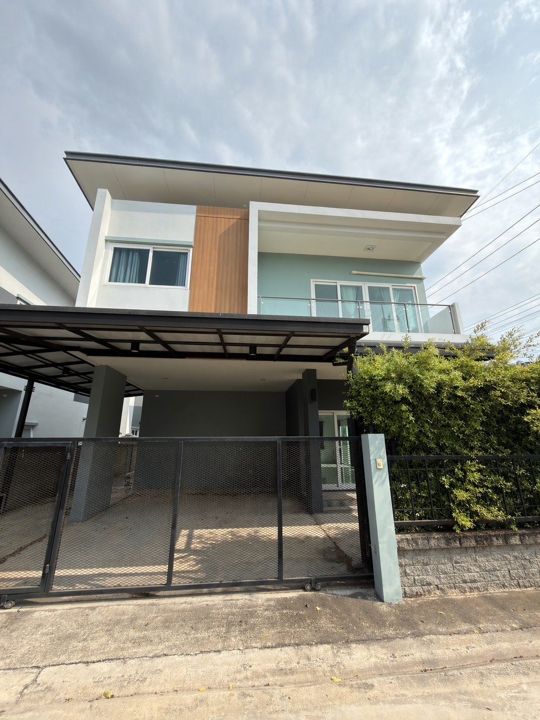 大城府 | La Villa Posh Ayutthaya 独栋别墅出售 3卧 236平米 535.6万泰铢