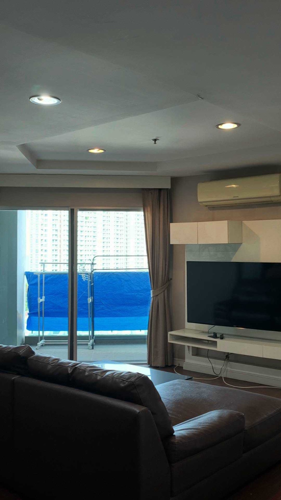 曼谷 汇权区 | Belle Grand Rama 9公寓出售/出租 2卧2卫80平方米 售价8,500,000泰铢 / 租金35,000泰铢/月