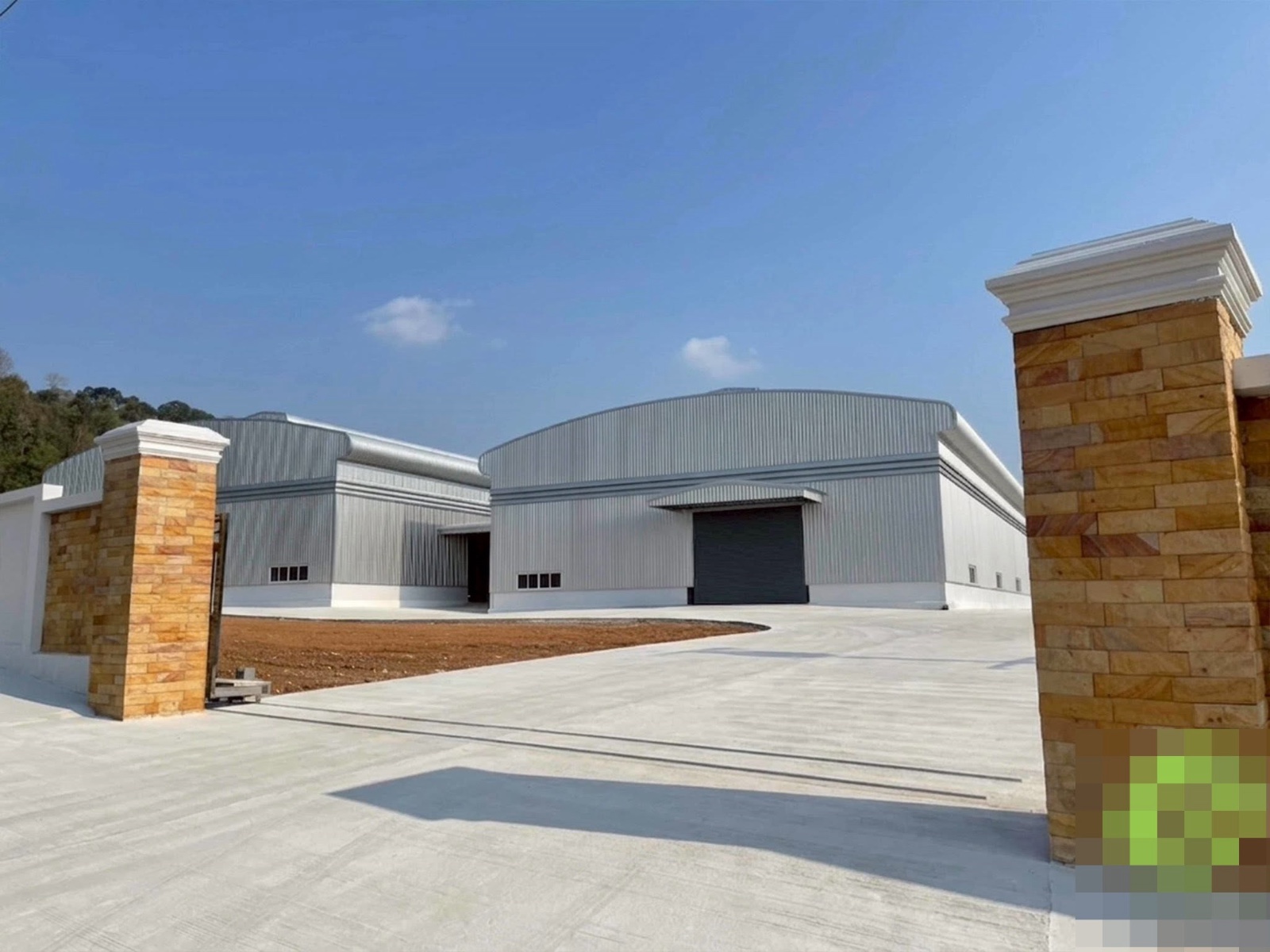 泰国春武里府 | 新建厂房仓库出售/出租 6,000平方米 租金130泰铢/平方米/月 起
