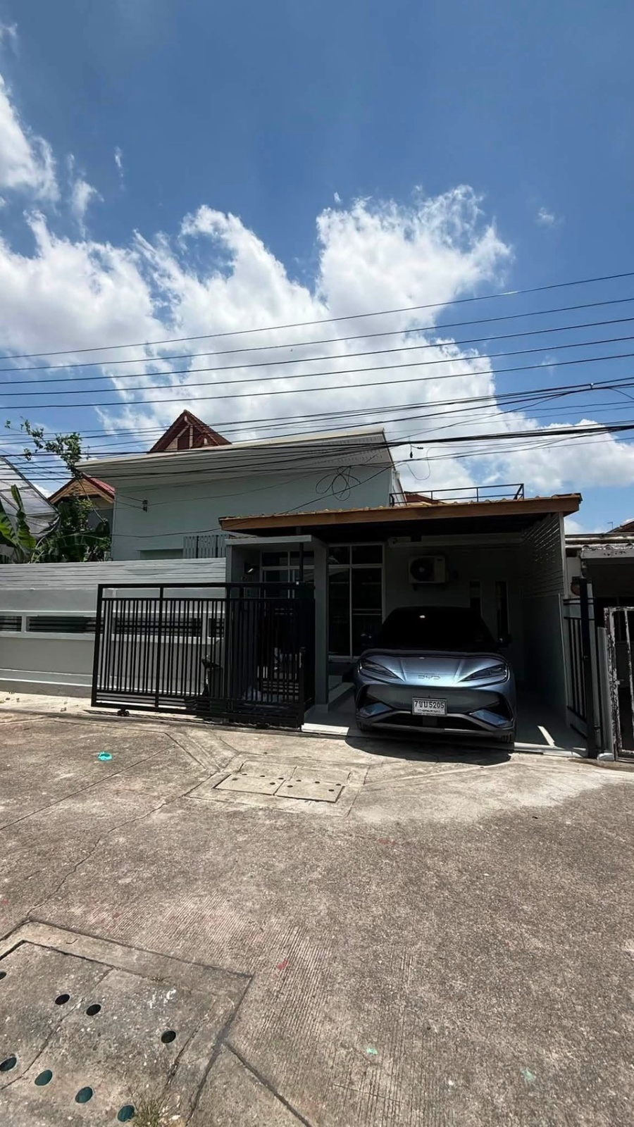 曼谷 拉抛区 | Ladprao 87独栋住宅出租/出售 2卧2卫43平方哇 租金24,000泰铢/月｜售价5,500,000泰铢 可注册公司