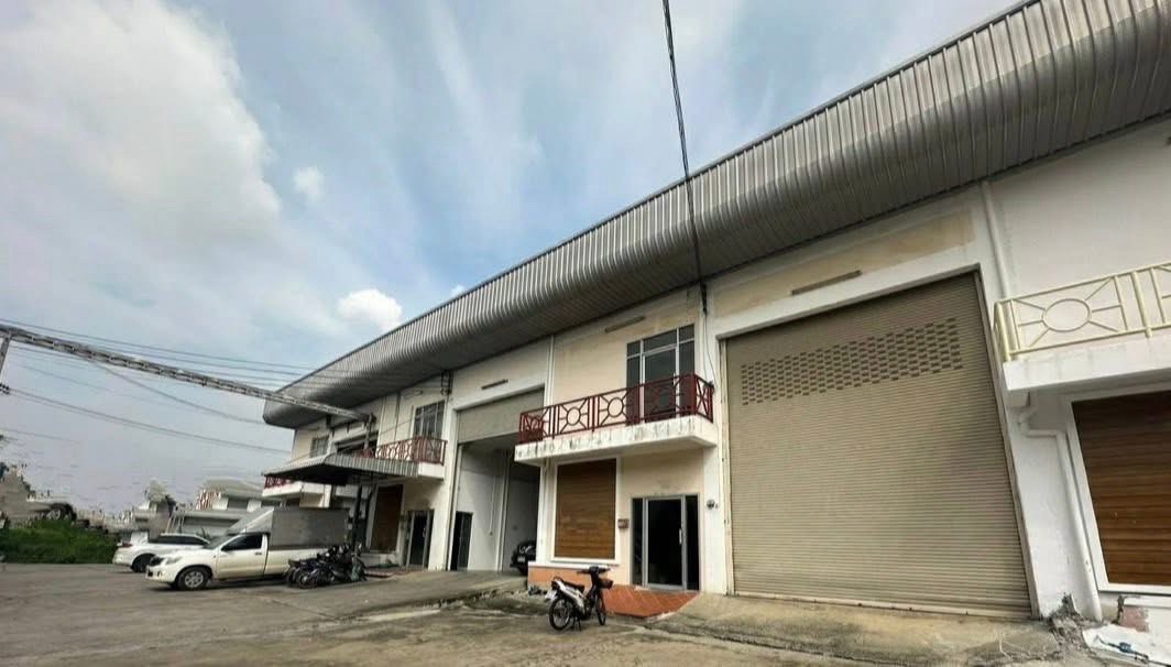 北榄府 邦披县 | 仓库出租 600平方米 租金65,000泰铢/月