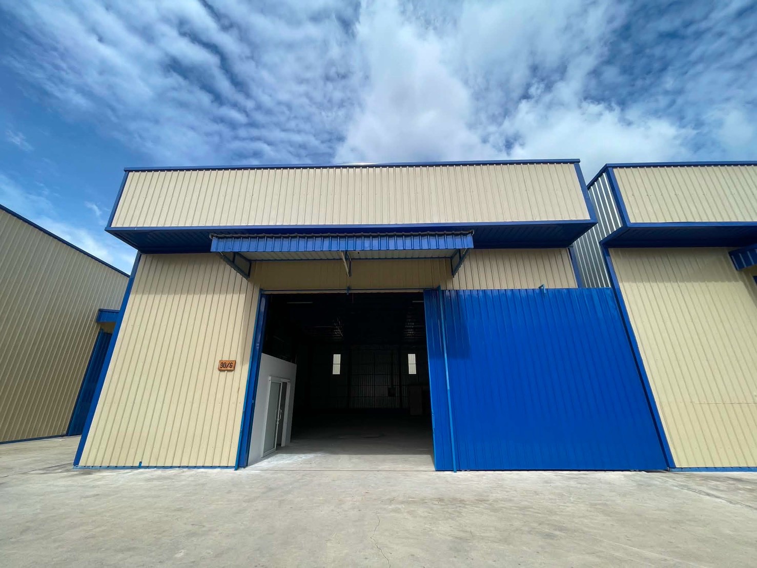 曼谷 拉抛区 | iNK Warehouse Ladprao 91仓库出租 300平方米 租金63,500泰铢/月