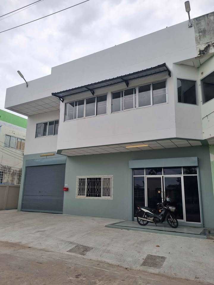 曼谷 周边北榄府 | Rama 2路工厂/仓库出租 740平方米 租金45,000泰铢/月