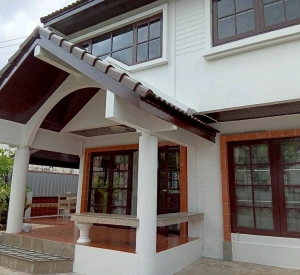 帕卡隆区 | Onnut — Sukhumvit地段 独栋别墅出租 3卧 232平米 50,000泰铢/月