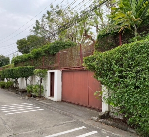 翁通郎区 | Lat Phrao — Chokchai 4地段 独栋别墅出租 2++卧 800平米 85,000泰铢/月（可注册公司）