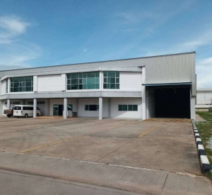 春武里府 | Nong Kham — Sriracha区域 工业园区里工厂出租 4,380平米 每平米180泰铢/月