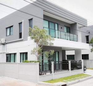 北榄府 | Centro Bangna 独栋别墅出租 4卧 209平米 90,000泰铢/月