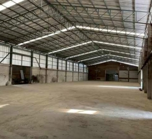 龙仔厝府 |【粉红色区】Muang District, Samut Sakhon 工厂仓库出租 2,000平米 每平米90泰铢/月