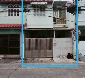 辉煌区 | Huai Khwang - Pracharat Bamphen巷 联排别墅出租 3卧 84平米 20,000泰铢/月