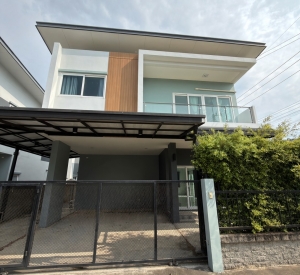 大城府 | La Villa Posh Ayutthaya 独栋别墅出售 3卧 236平米 535.6万泰铢