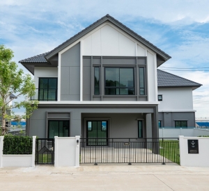 大城府 | Britania Ayutthaya 独栋别墅出售 4卧 190平米 679万泰铢