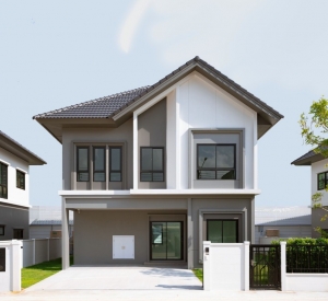 大城府 | Britania Ayutthaya 独栋别墅出售 4卧 160平米 619万泰铢