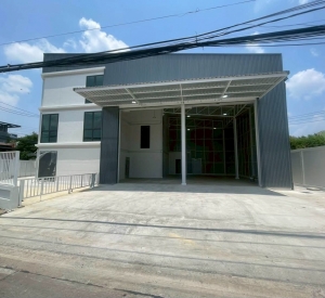 暖武里府 | Bang rak noi区域 带办公室仓库出租/出售 800平米 出租100,000泰铢/月，出售1499万泰铢