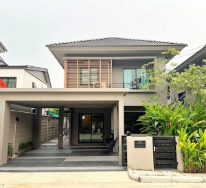 北榄府 邦披县 | Areeya Como Botanica Bangna 1独栋别墅出租 3卧+1多功能房3卫165平方米 租金55,000泰铢/月
