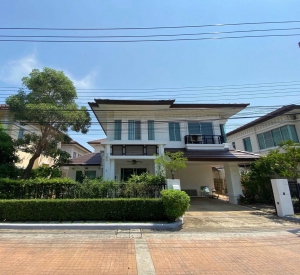 曼谷 北榄府| The Centro Sukhumvit 113独栋别墅出租 4卧3卫240平方米 租金55,000泰铢/月
