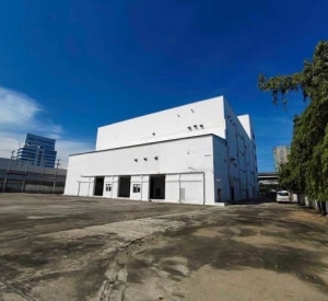 曼谷 廊曼区 | Vibhavadi Rangsit 64大型办公室出租 10,000平方米 租金2,500,000泰铢/月，可注册公司