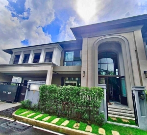 【推荐】Grand Bangkok Boulevard Bangna-onnut 别墅出售 4卧507平米 5990万泰铢