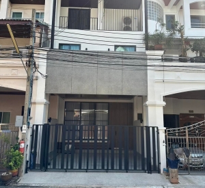 Yannawa Soi Nonsi 14 别墅出租 2卧290平米 95,000泰铢/月