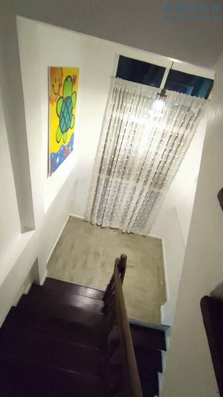 1787031742509621.jpg