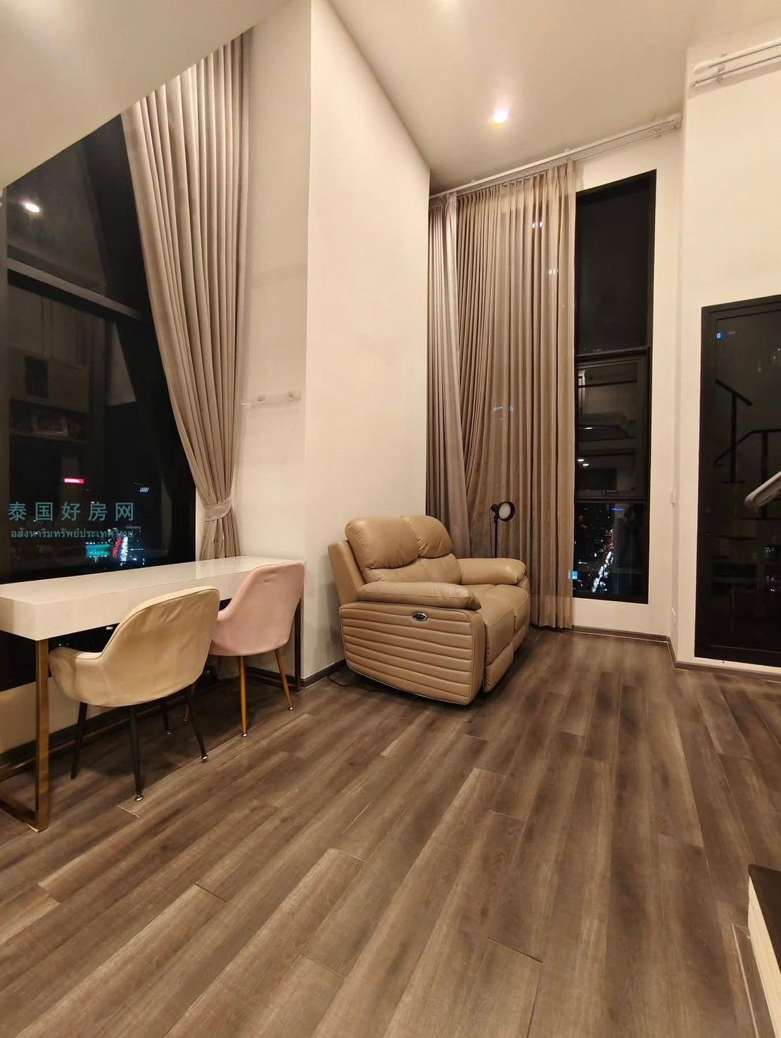 1789706001937375.jpg